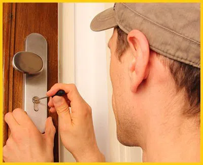 Expert Locksmith Store Houston, TX 713-357-0755 - 23-6
